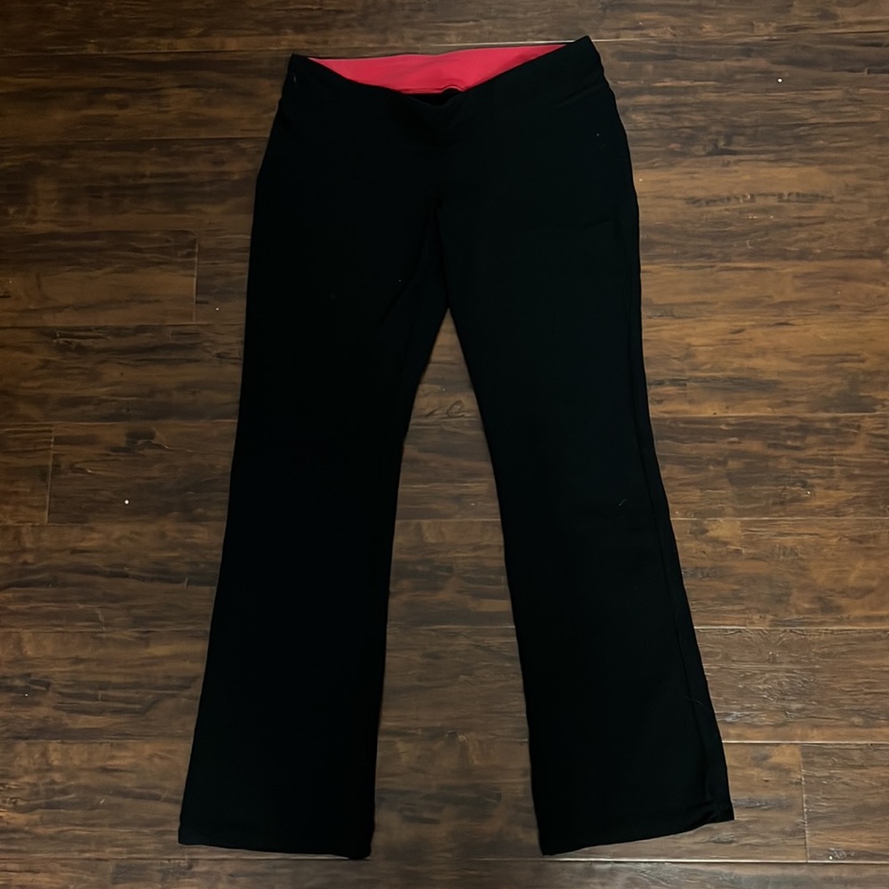 Black maternity pants - medium